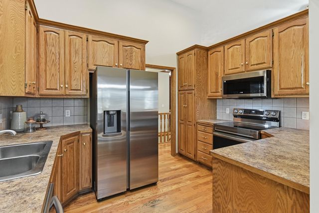 1617 OAK PARK Road, Council Bluffs, IA 51503