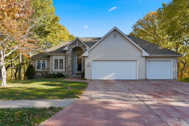 1617 OAK PARK Road, Council Bluffs, IA 51503