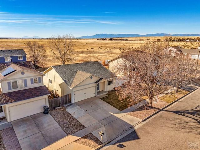 3806 Pronghorn Lane, Pueblo, CO 81005