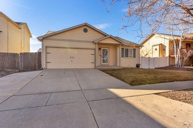 3806 Pronghorn Lane, Pueblo, CO 81005