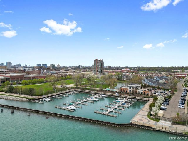 3320 Spinnaker Lane 4A, Detroit, MI 48207