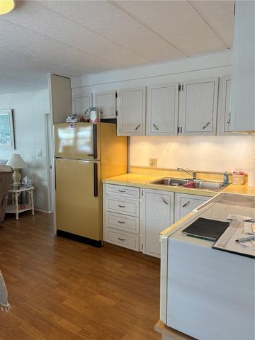 11045 102ND STREET N 159, Largo, FL 33773