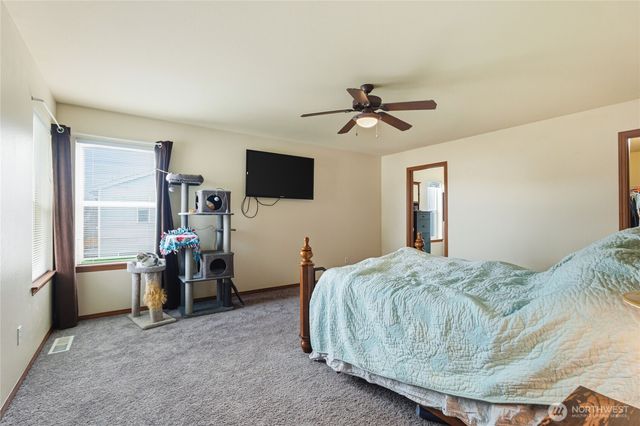 14839 99th Way SE, Yelm, WA 98597