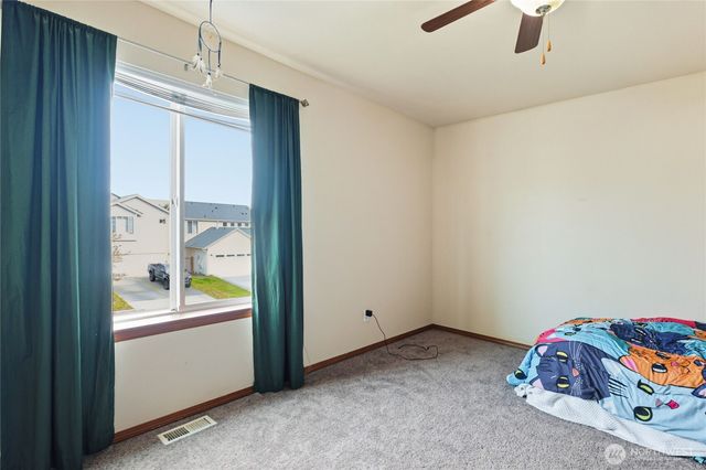 14839 99th Way SE, Yelm, WA 98597