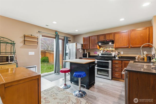 14839 99th Way SE, Yelm, WA 98597