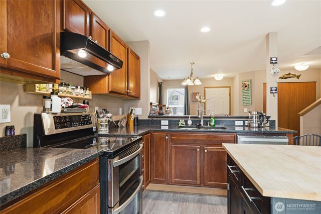 14839 99th Way SE, Yelm, WA 98597