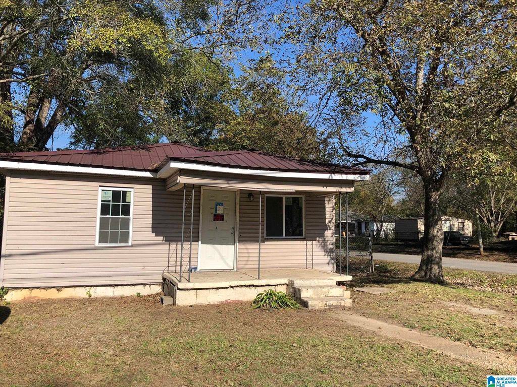 2101 15TH STREET N, Bessemer, AL 35020