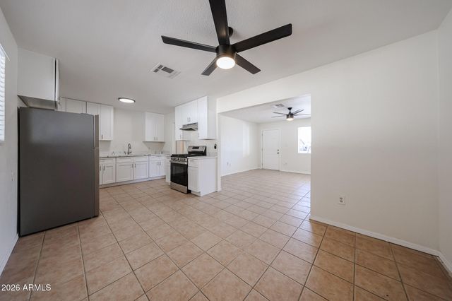 10025 N 17TH Avenue, Phoenix, AZ 85021