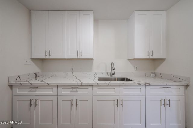 10025 N 17TH Avenue, Phoenix, AZ 85021