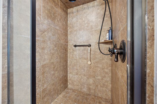 6371 Greenway Road, Fort Worth, TX 76116