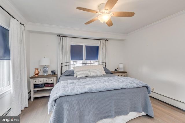 91 WILBUR HENRY DR, Florence, NJ 08518