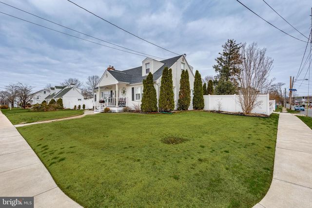 91 WILBUR HENRY DR, Florence, NJ 08518