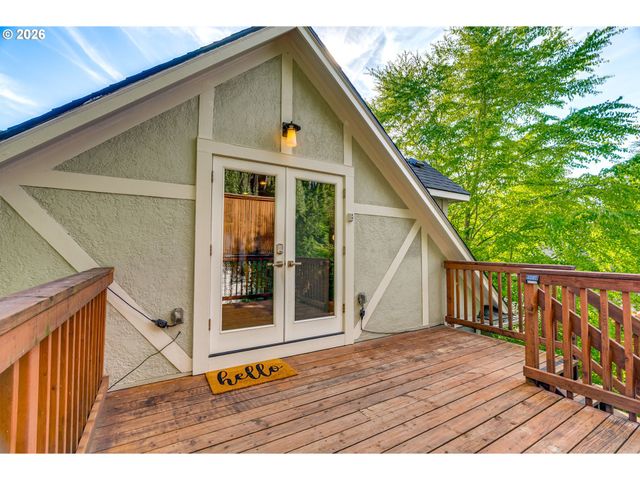 3762 N Melrose Dr, Portland, OR 97227