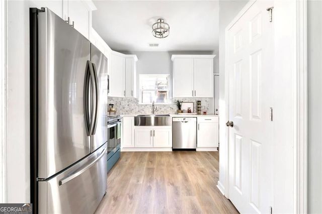 56 Holly Road NW, Atlanta, GA 30314