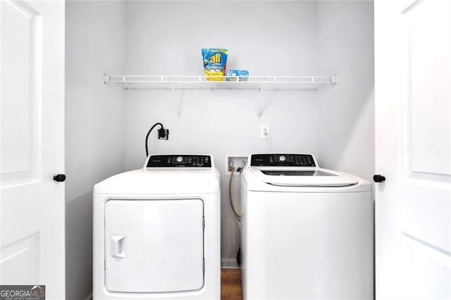 56 Holly Road NW, Atlanta, GA 30314