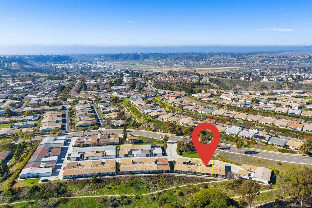 3875 Vista Campana 32, Oceanside, CA 92057