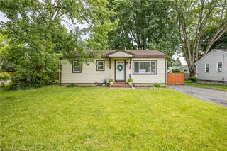 130 Taft Avenue, Irondequoit, NY 14609