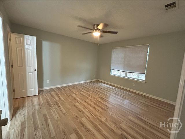 137 Ropemaker Lane, Savannah, GA 31410