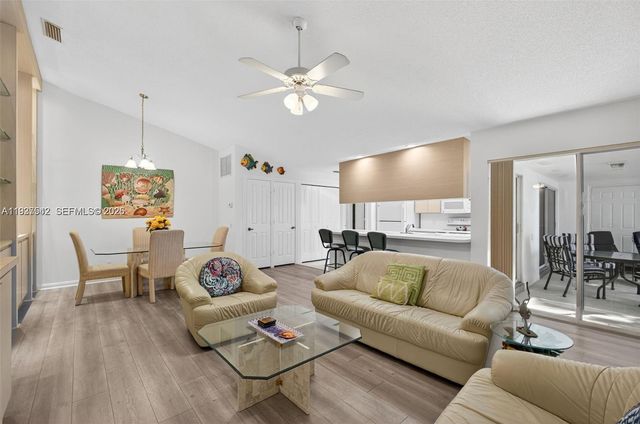 7102 Geminata Oak Ct 7102, Palm Beach Gardens, FL 33410