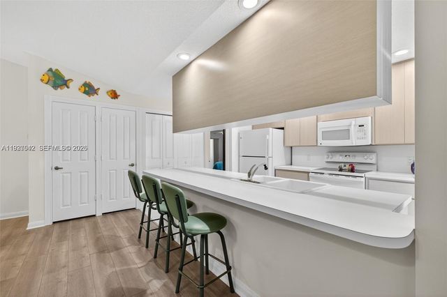 7102 Geminata Oak Ct 7102, Palm Beach Gardens, FL 33410