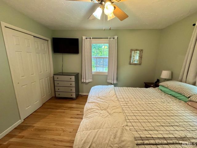 708 N Fairoaks Drive, New Castle, IN 47362