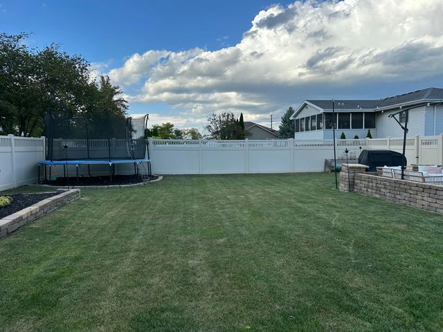 10446 W Magoun Drive, St. John, IN 46373