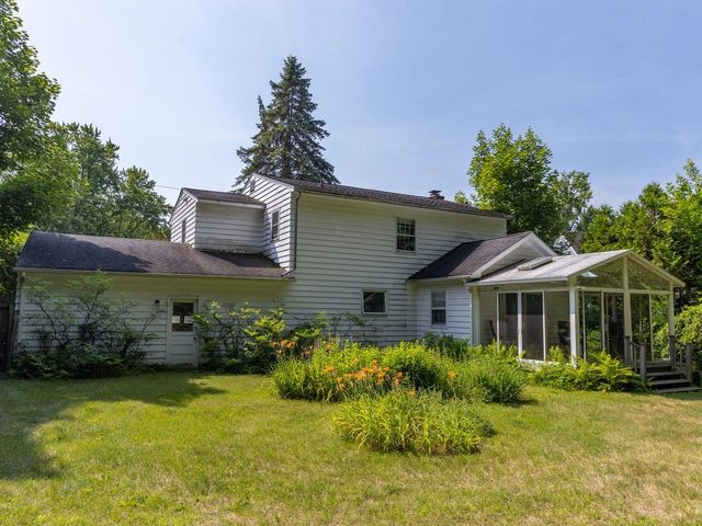 192 Killarney Drive, Burlington, VT 05408