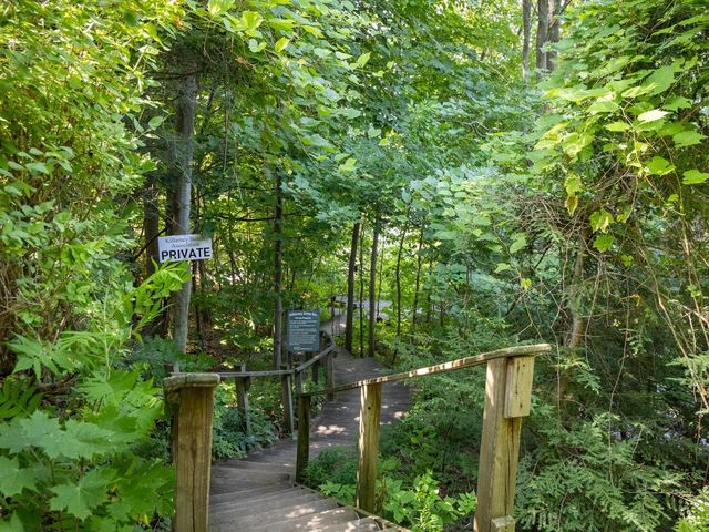 192 Killarney Drive, Burlington, VT 05408