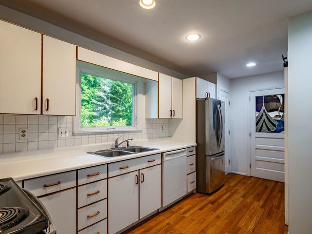 192 Killarney Drive, Burlington, VT 05408