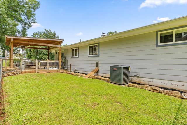 3620 Parkway Drive, Chattanooga, TN 37406