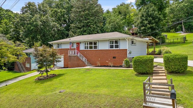 3620 Parkway Drive, Chattanooga, TN 37406