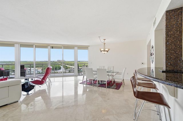6051 N Ocean Drive 1003, Hollywood, FL 33019