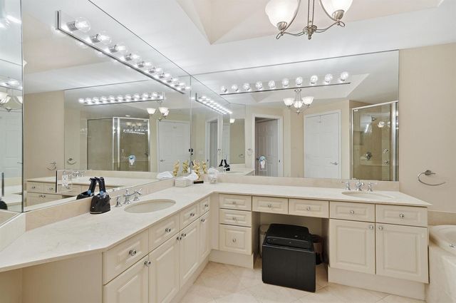 6051 N Ocean Drive 1003, Hollywood, FL 33019