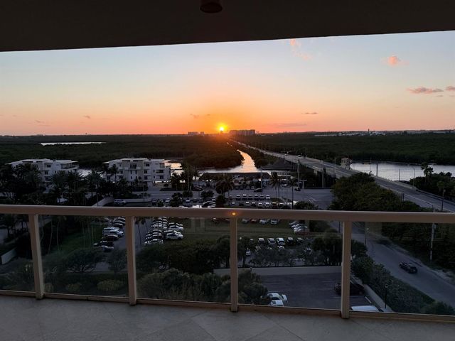 6051 N Ocean Drive 1003, Hollywood, FL 33019