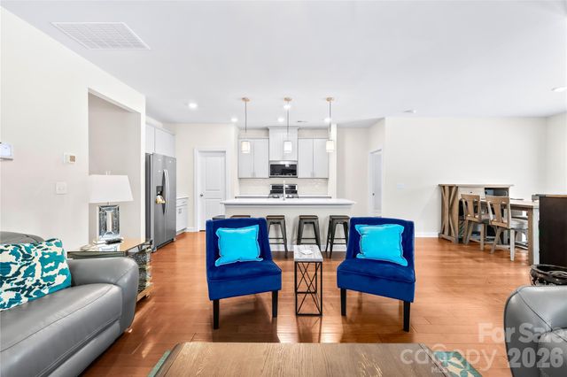 935 Rachel Anne Drive, Belmont, NC 28012