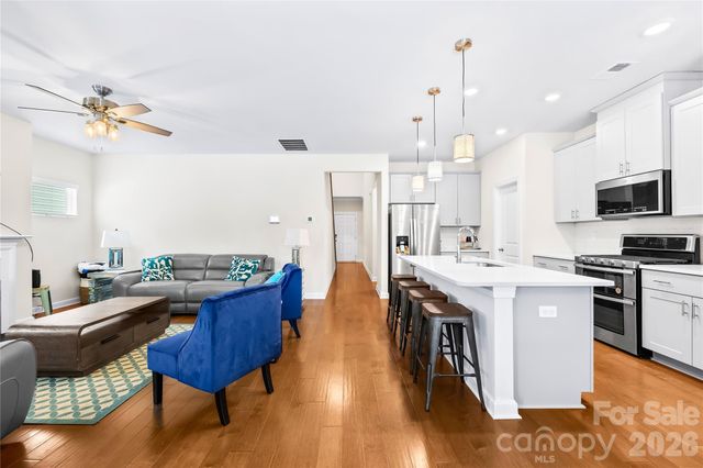 935 Rachel Anne Drive, Belmont, NC 28012