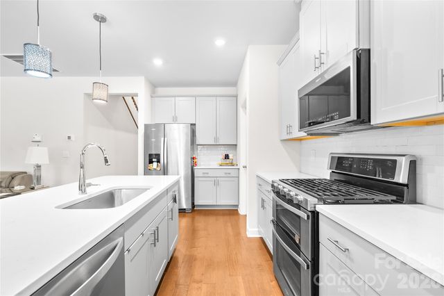 935 Rachel Anne Drive, Belmont, NC 28012