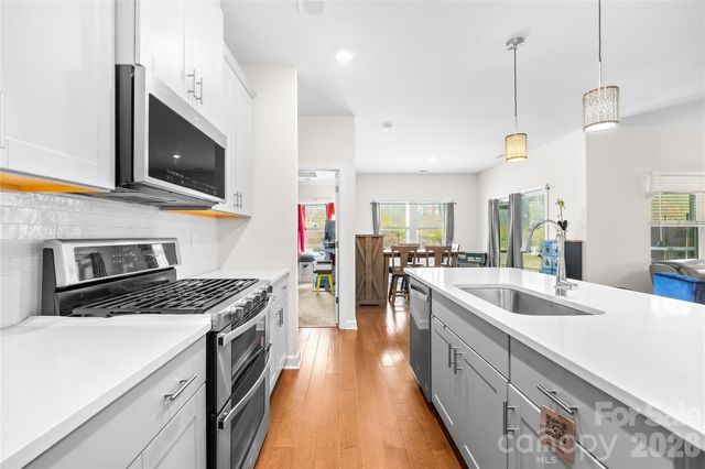 935 Rachel Anne Drive, Belmont, NC 28012