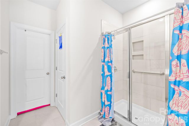 935 Rachel Anne Drive, Belmont, NC 28012