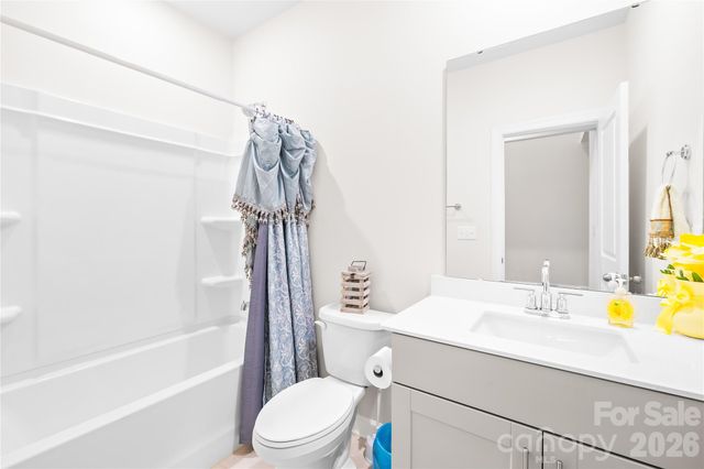 935 Rachel Anne Drive, Belmont, NC 28012