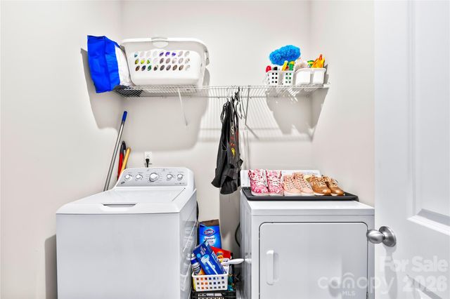 935 Rachel Anne Drive, Belmont, NC 28012