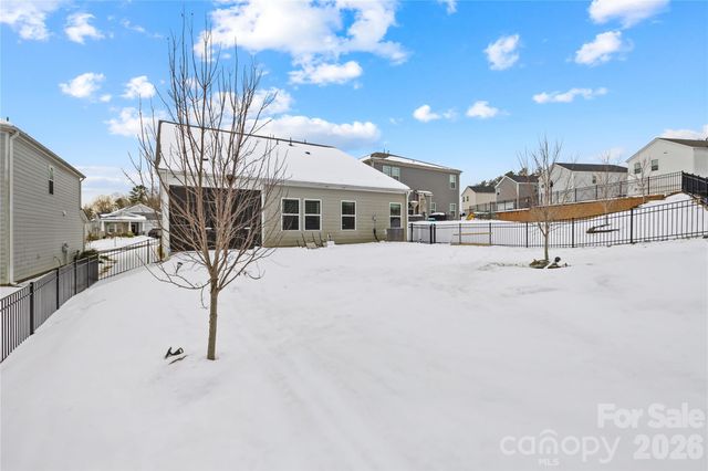 935 Rachel Anne Drive, Belmont, NC 28012