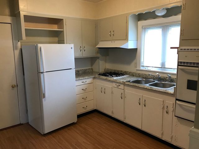63 Montclair Ave 1, Quincy, MA 02171