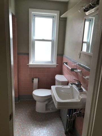 63 Montclair Ave 1, Quincy, MA 02171