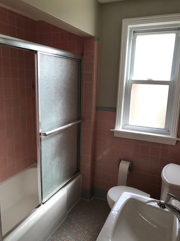 63 Montclair Ave 1, Quincy, MA 02171