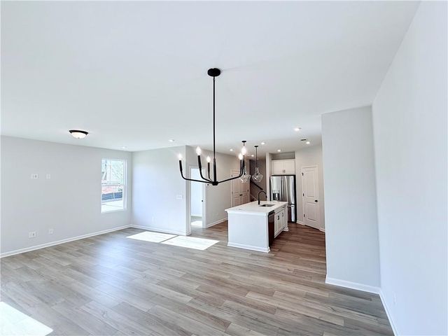 568 Aberdeen Meadow Lane, Acworth, GA 30102