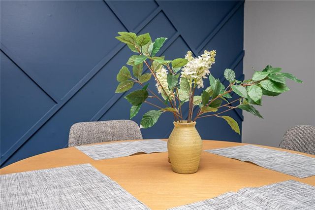 177 Silver Springs SW Circle, Atlanta, GA 30310