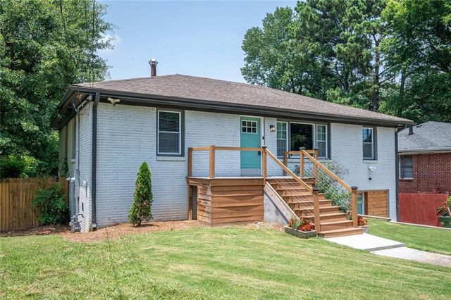 177 Silver Springs SW Circle, Atlanta, GA 30310