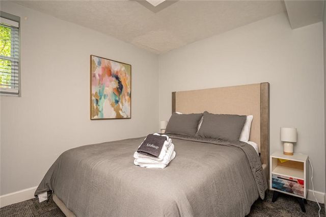 177 Silver Springs SW Circle, Atlanta, GA 30310