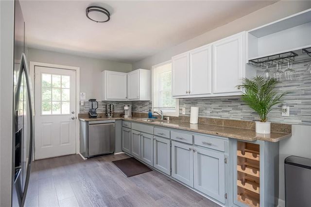 177 Silver Springs SW Circle, Atlanta, GA 30310